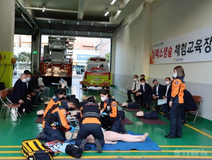 전남도의회 건설소방위원회 광양소방서 방문2.JPG