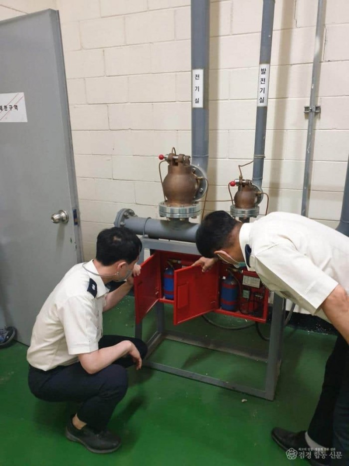 [크기변환]211014-2소방점검 사진.jpg