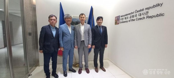 (10-1)7.8(금)체코대사관.jpg