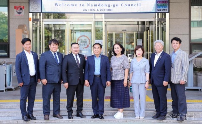 20220826 몽골 옵스도의회 방문1.jpg