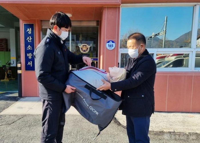 230203-4심폐소생술 교육장비 무상대여.jpg