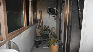 230224-3소화기 활용 주택화재 진압.jpg