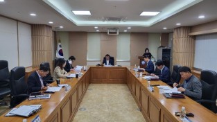 1.경북교육청, 고등학교 특별장학생 530명 선정(지난 4월 10일 개최된 2023학년도 특별장학생 심사위원회 사진)01.jpg