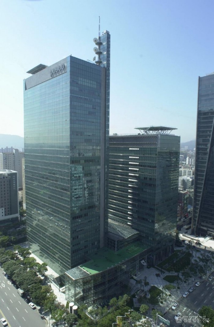 포스코센터 전경.jpg
