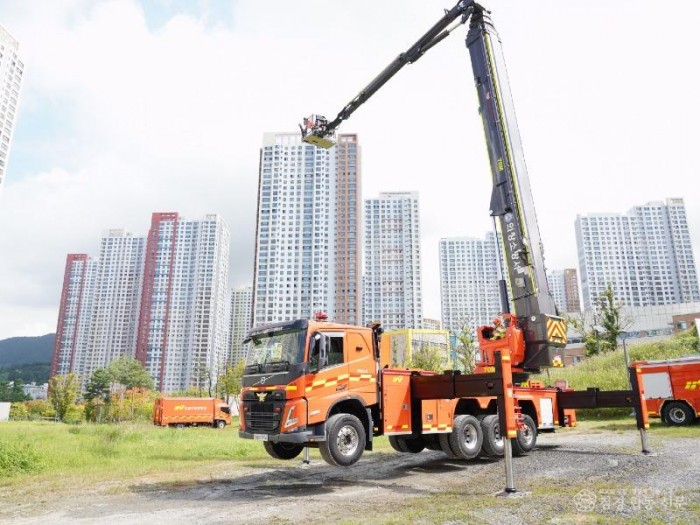 230919-2-70m굴절사다리차 시연회(1).JPG