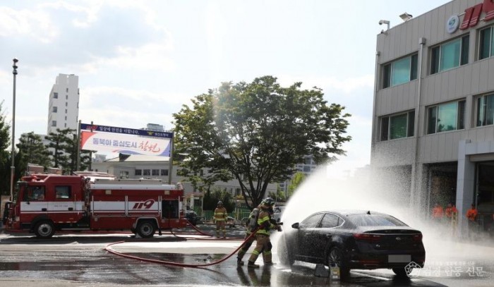 231023-4화재대응능력 1급 취득을 위해 훈련매진.JPG