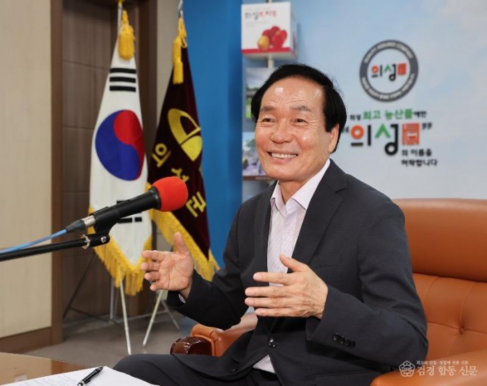 03BBS불교방송 인터뷰 프로필_4802-5.jpg