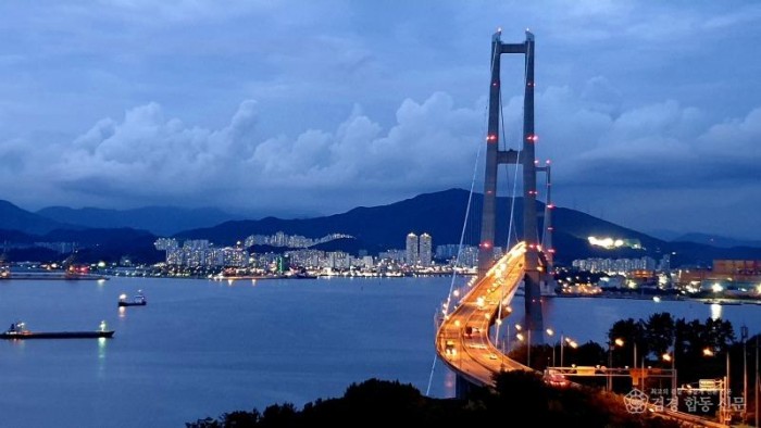 2024. 광양관광, 청룡 기운으로 K-관광도시 비상 - 관광과(이순신대교).jpg