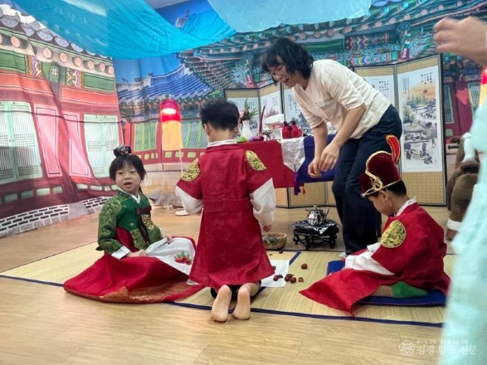 2.경북교육청, 특수교육실무사 작년 대비 22명 증원(장애 학생의 전문적 지원, 우리 손에 맡겨라!)_01.jpeg