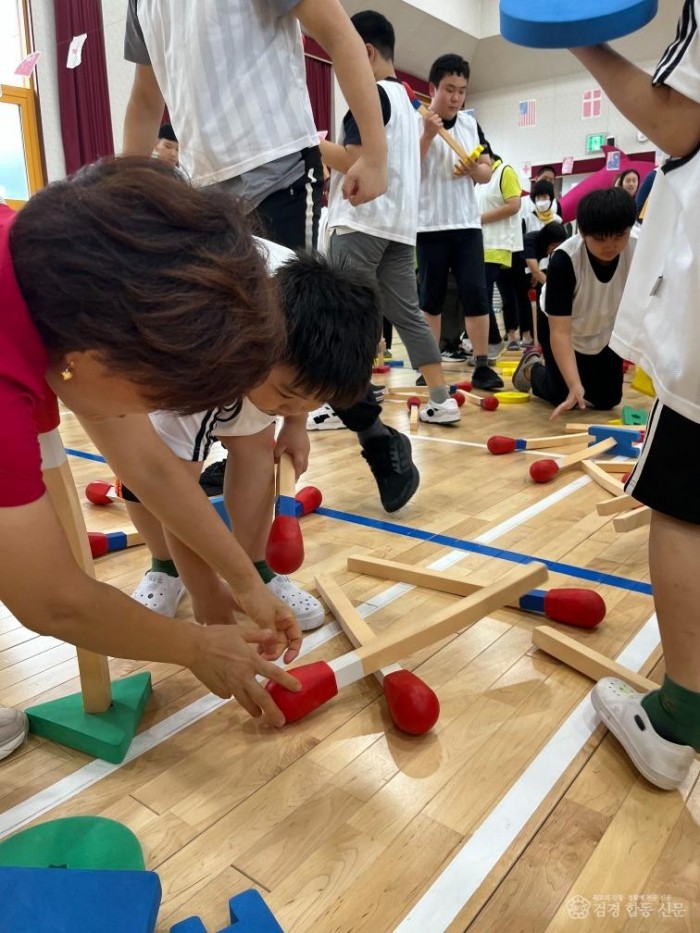 2.경북교육청, 특수교육실무사 작년 대비 22명 증원(장애 학생의 전문적 지원, 우리 손에 맡겨라!)_02.jpeg