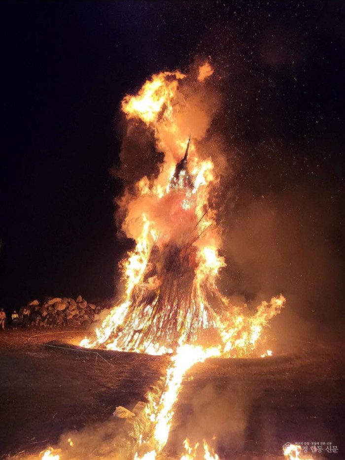 옥룡면, 정월대보름 달집태우기 행사 성료 - 옥룡면.jpg