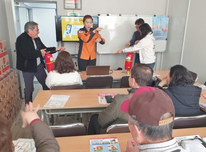 240318-2청각장애인 대상 소방안전교육 실시2.jpeg