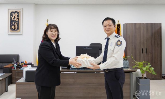 240404-3순직 소방공무원 유가족 위문품 전달식.JPG