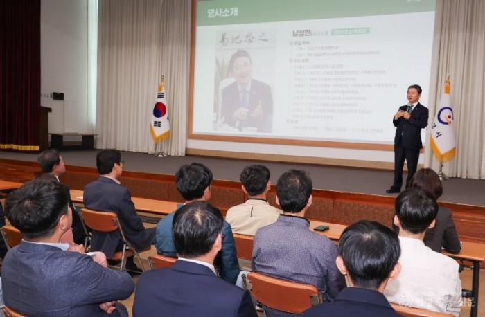 산림1.jpg