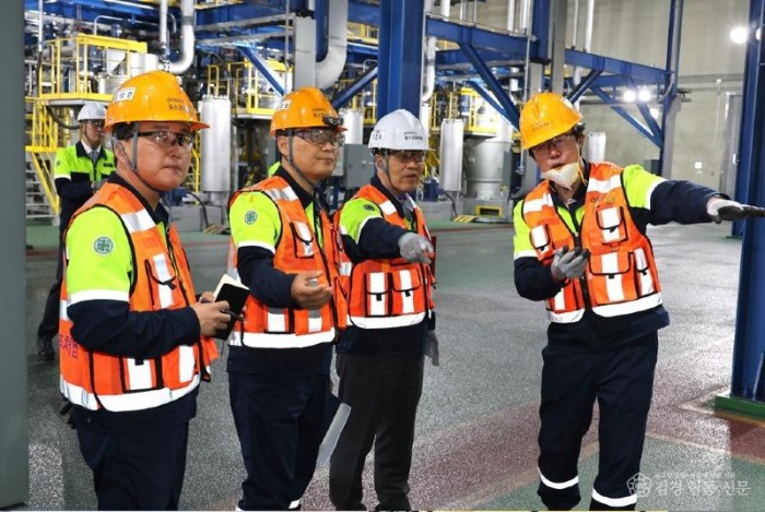 포스코홀딩스 장인화회장 현장 동행.jpg