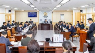 제352회_임시회_농수산위원회_사진 (1).jpg