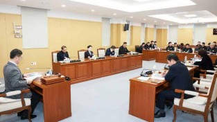 250226보도자료(청송군의회, 2025년 제1차 의원간담회 개최) (1).JPG