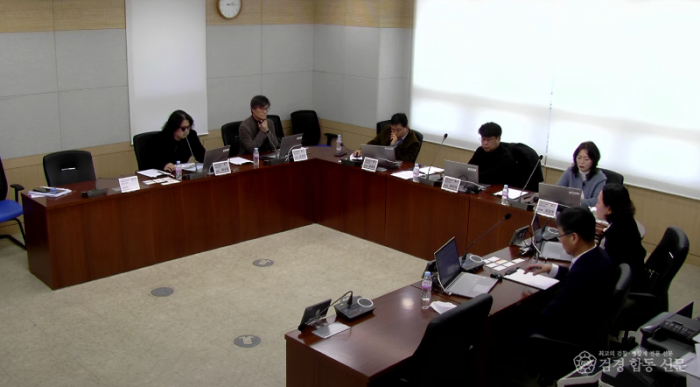 5.경북교육청, 문충초등학교 그린스마트스쿨 교사 개축 공사 설계 공모 당선작 발표!(문충초등학교 새롭게 변하기 위한 드라이브!)(설계공모심사 모습)_01.png