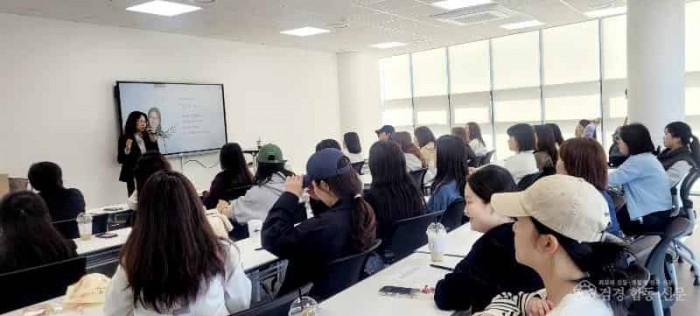 (예천군)예천군가족센터 함께 키워요 공동 육아 품앗이 활동가 양성 교육 실시 (1).jpg