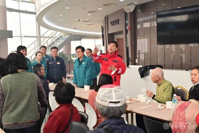 250327보도자료(청송군, 대규모 산불 발생, 총력 대응 나서) (3).jpg