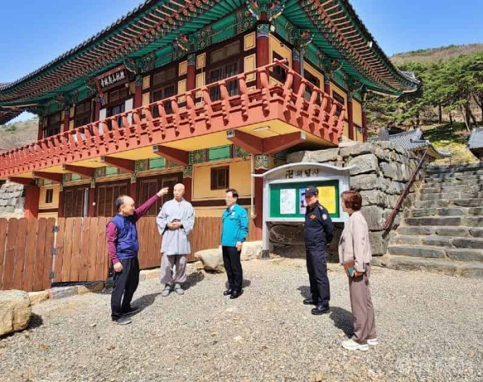 250328-5진북면 의림사 순찰사진.jpg