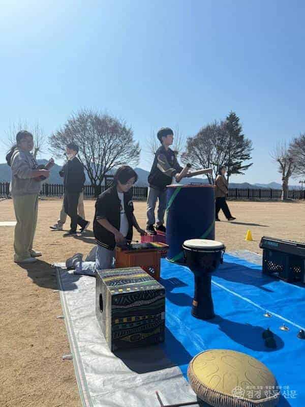 0408 안동시  산불피해 지역 어린이 위한 POP-UP 자유놀이터 운영 (2).jpg