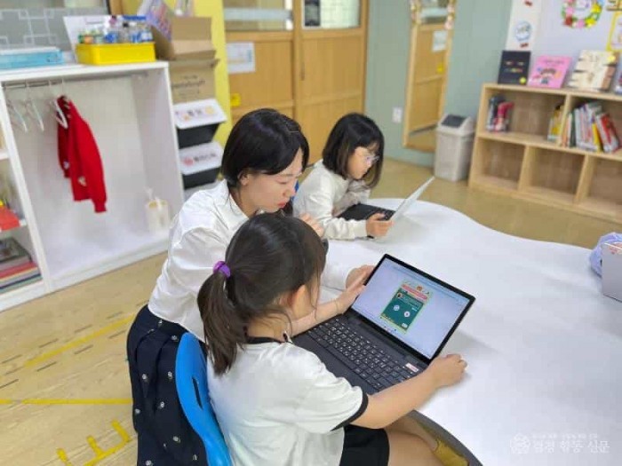 2.경북교육청, ‘이솝우화와 함께하는 문해력+ 시리즈Ⅰ’ 개발_보급(독서교육과 연계한 단계적인 경북 문해력 웹 콘텐츠 구축)(문해력 웹 콘텐츠 활용 수업)_01.jpg