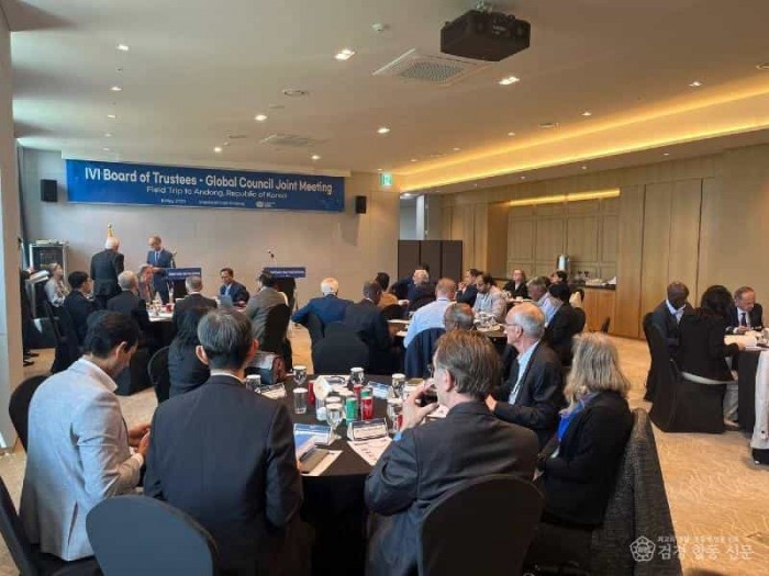 0508 국제백신연구소(IVI), 안동 백신산업 클러스터 방문 (3).jpg