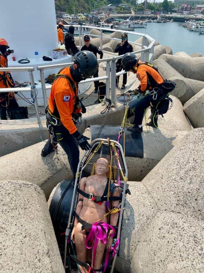 250528-1수난사고 대비 테트라포드등 추락사고 인명구조훈련2.jpg