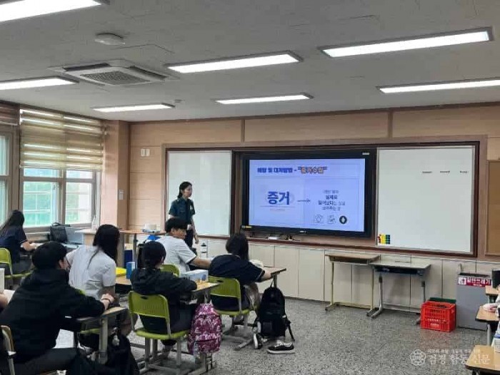 두드림팀 (1).jpg