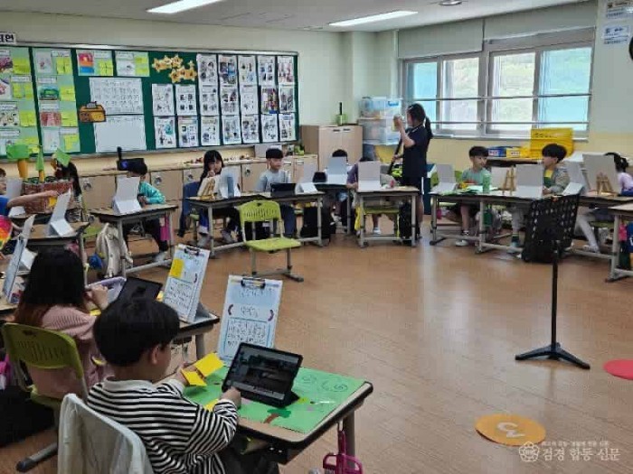 1.경북교육청, 구미원당초등학교 경북 최초 IB 후보학교 승인(구미원당초등학교_자연은 아름다워 활동 모습)_02.jpg