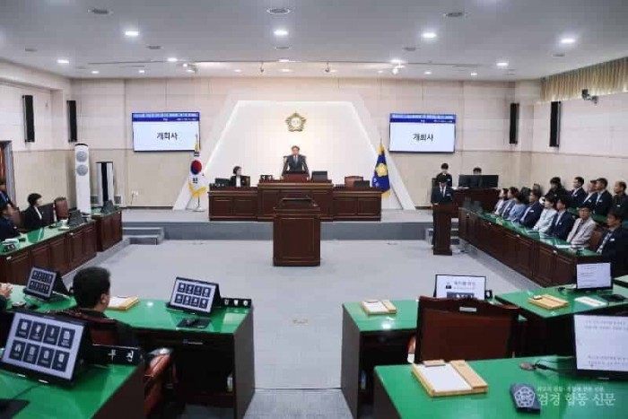 282회 1차 정례회 _0012.JPG