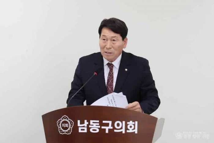보도자료 사진(남동구의회 전용호 의원 발의, 「남동구 무료공영주차장 장기방치차량 방지 조례안」 원안 가결).JPG