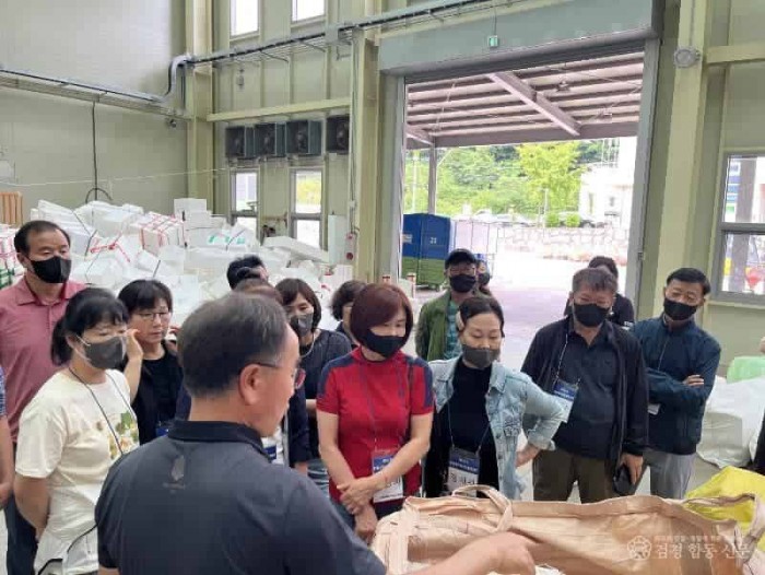 안동시지속가능발전대학 제16기 수강생들, 환경을 위한 쓰레기매립장 견학 (1).jpg