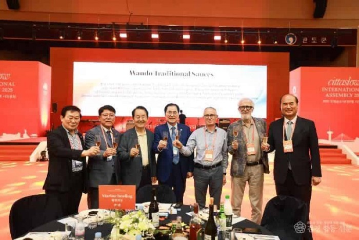 [상주시 관광진흥과] 국제슬로시티연맹 시장총회 사진2.JPG