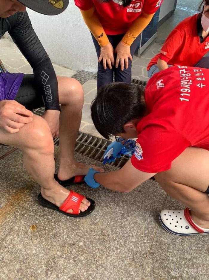 250701-1-119시민수상구조재 현장응급처치활동.jpg