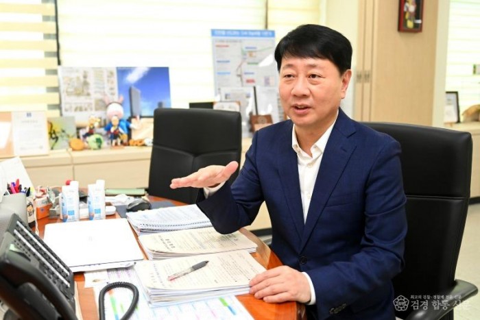 [크기변환]사본 -차준택 부평구청장 3주년 언론 인터뷰 (2).jpg