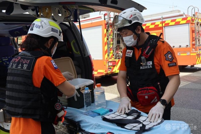 250704-1폭염구급대 장비확인.jpg