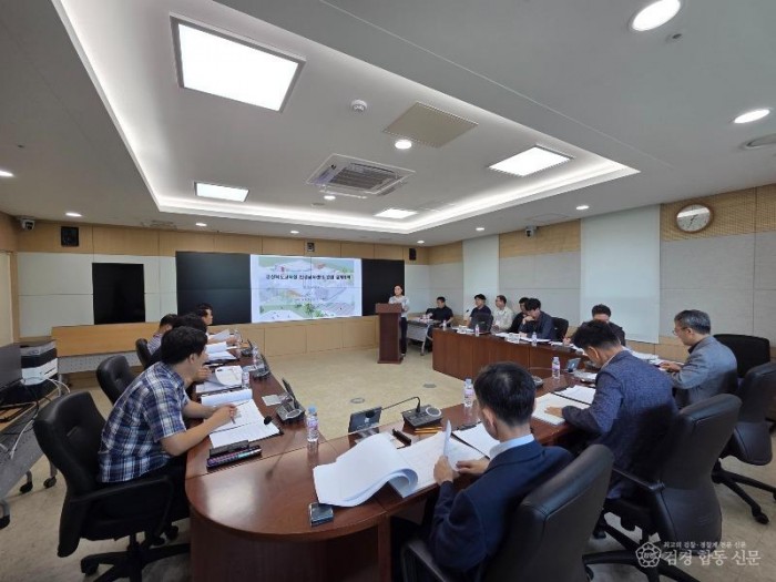 3.경북교육청, (가칭)경상북도교육청 환경교육센터 중간설계협의회 개최(체험과 실천 중심, 지속 가능한 환경교육의 중심축 마련)(중간설계협의회 모습)_01.jpg