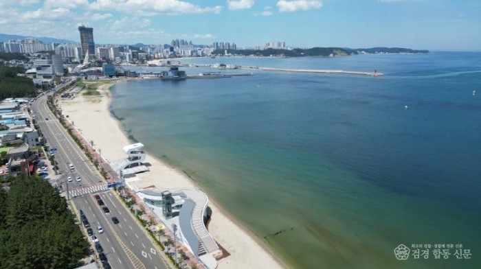 250710 올 여름 휴가는 포항 해수욕장으로! 12일 지역 내 해수욕장 일제 개장1.JPG