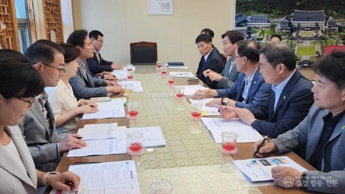 경산시 - 조현일 경산시장, 지역 현안 해결을 위한 경북도청 방문.jpg