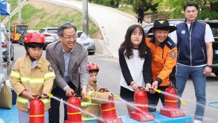 1-2 사진(제103회 영양군 어린이날 기념행사).jpg