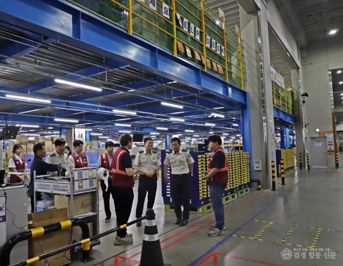 250723-2관내 대형물류창고 여름철 화재예방 현장 지도 실시2.JPG