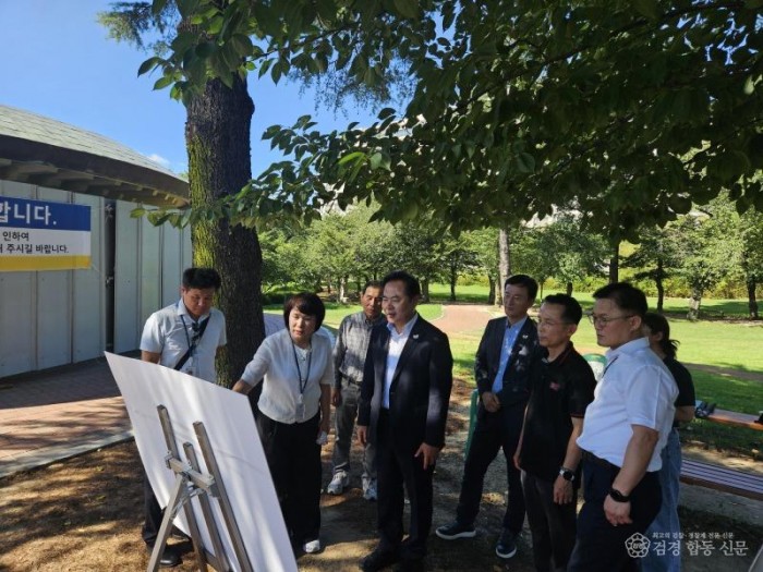 2-1. 경주시, APEC 정상회의 대비 가로수 보호 나서(1) (1).jpg