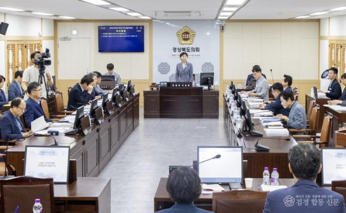 경북연구원장_인사청문위원회_회의전경(250728).jpg
