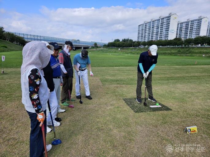 2025년 김천시 노인회 그라운드골프대회 개최!-사회복지과(사진3).jpg