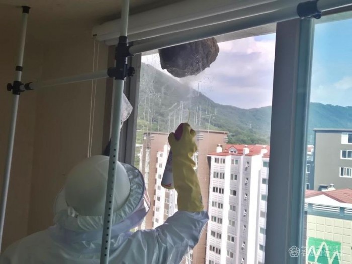 250901-2벌 쏘임 예방과 대처 방법 재강조.jpg