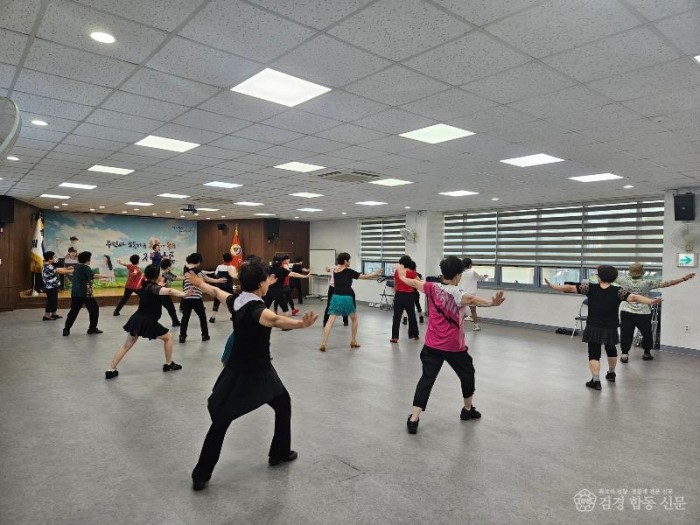 2025년 자산동 2기 주민참여교실 개강-자산동(사진1).jpg