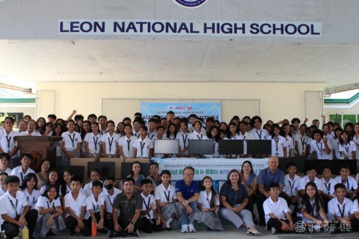 2.따뜻한 경북R컴퓨터 희망 17대를 보내다1.JPG