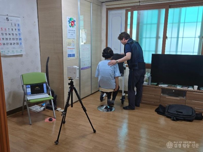 1-3 사진(영양군, 65세 이상 어르신 대상 찾아가는 결핵검진 실시).jpg